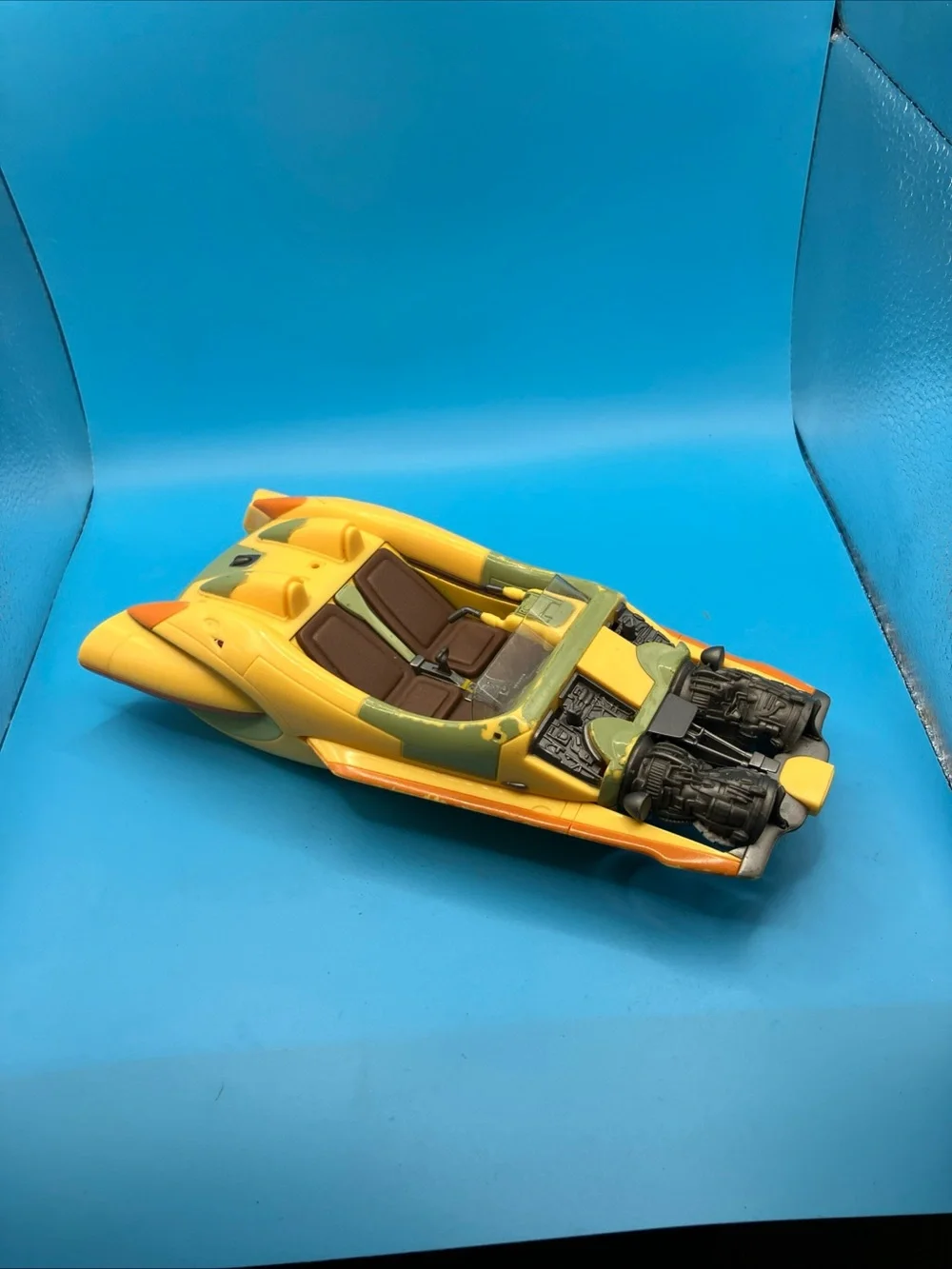 Star Wars Clone Wars Ships And Zam Wessel Figure